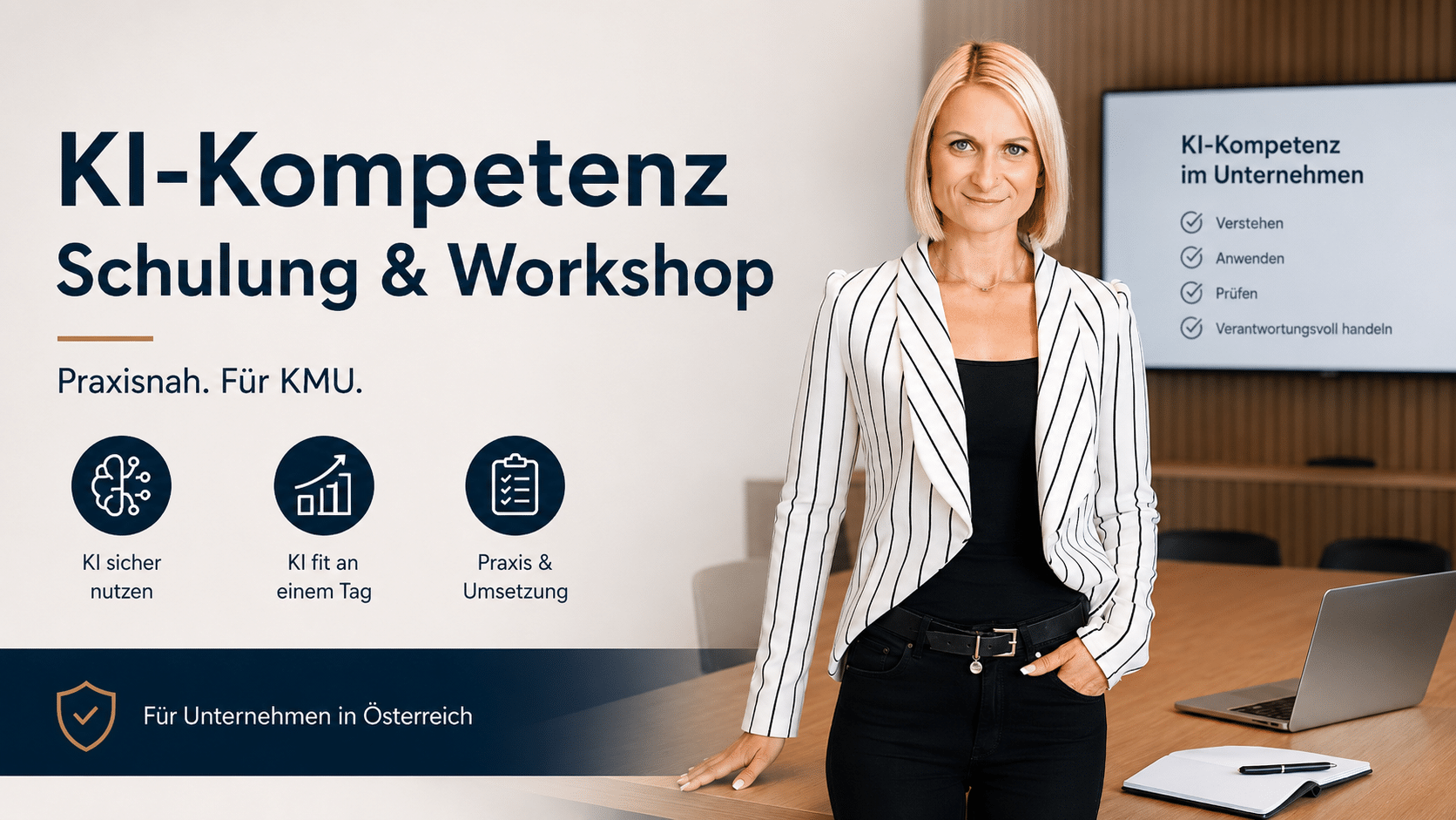 Sandra Melin steht in einem Besprechungsraum vor einer Präsentationsfläche. Das Bild bewirbt eine KI Kompetenz Schulung und einen Workshop für KMU in Österreich mit den Schwerpunkten KI sicher nutzen, KI Fit an einem Tag sowie Praxis und Umsetzung.